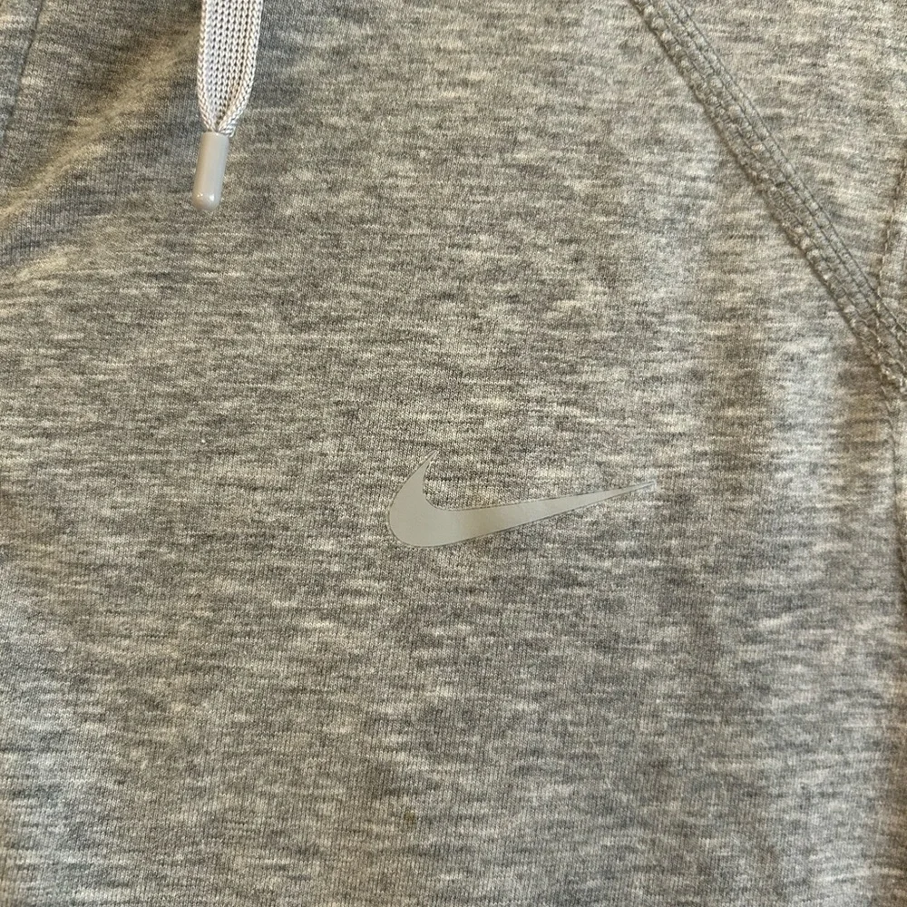 Nike Obsessed Dri-FIT Sleeveless Hooded Tank -‎ Light Gray